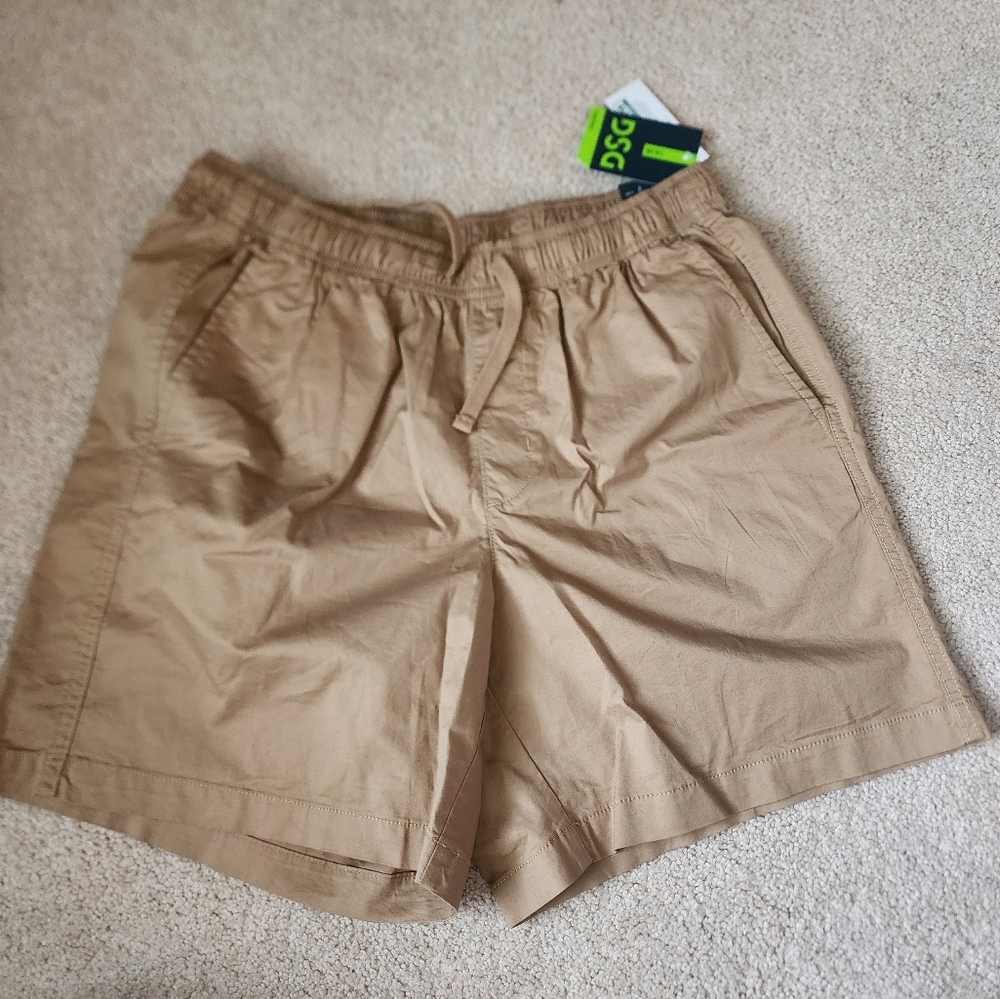 Dicks men's medium 6.5" cotton woven short Sahara sand